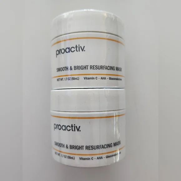 Proactiv Smooth & Bright Resurfacing Mask - Picture 2 of 4